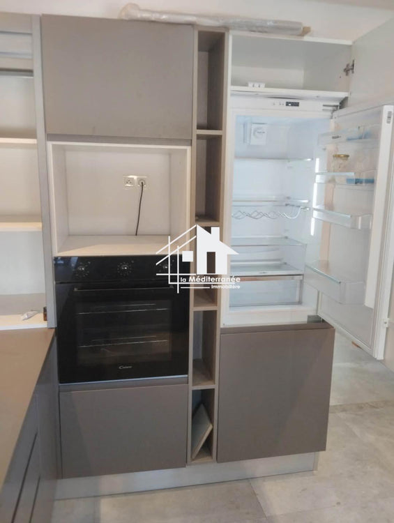 A louer étage de villa s2 à la soukra