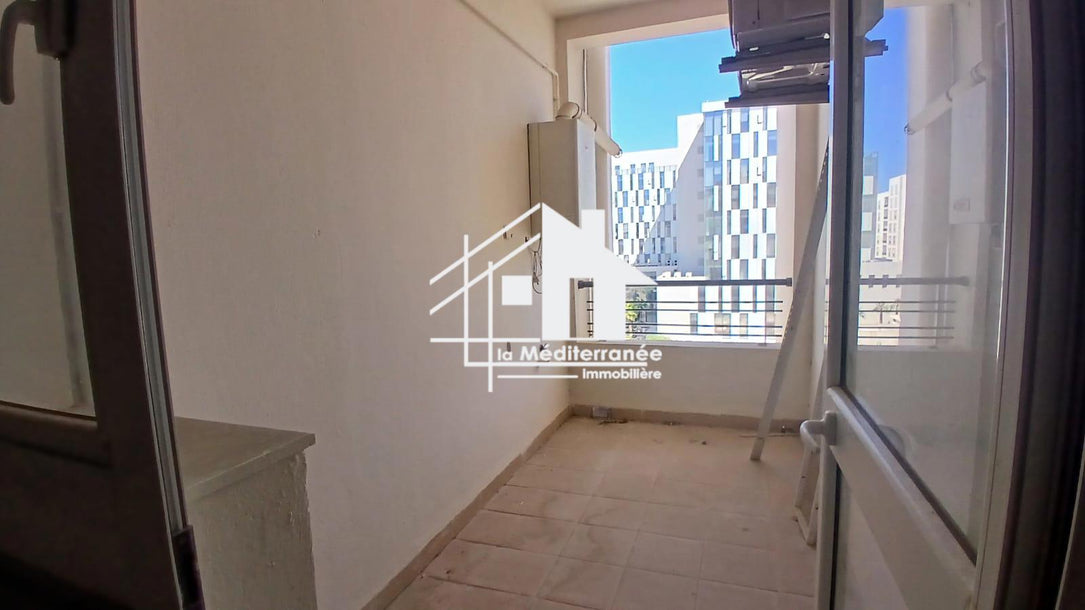 À vendre Appartement S+4 Lac 2