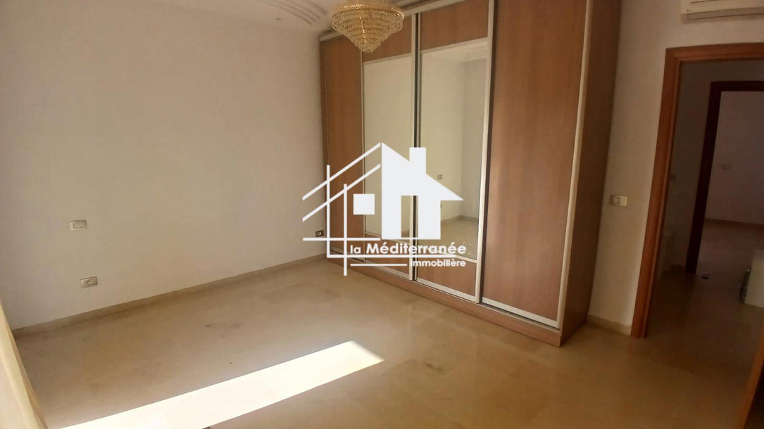 A louer un appartement S+2 aux jardins de carthage