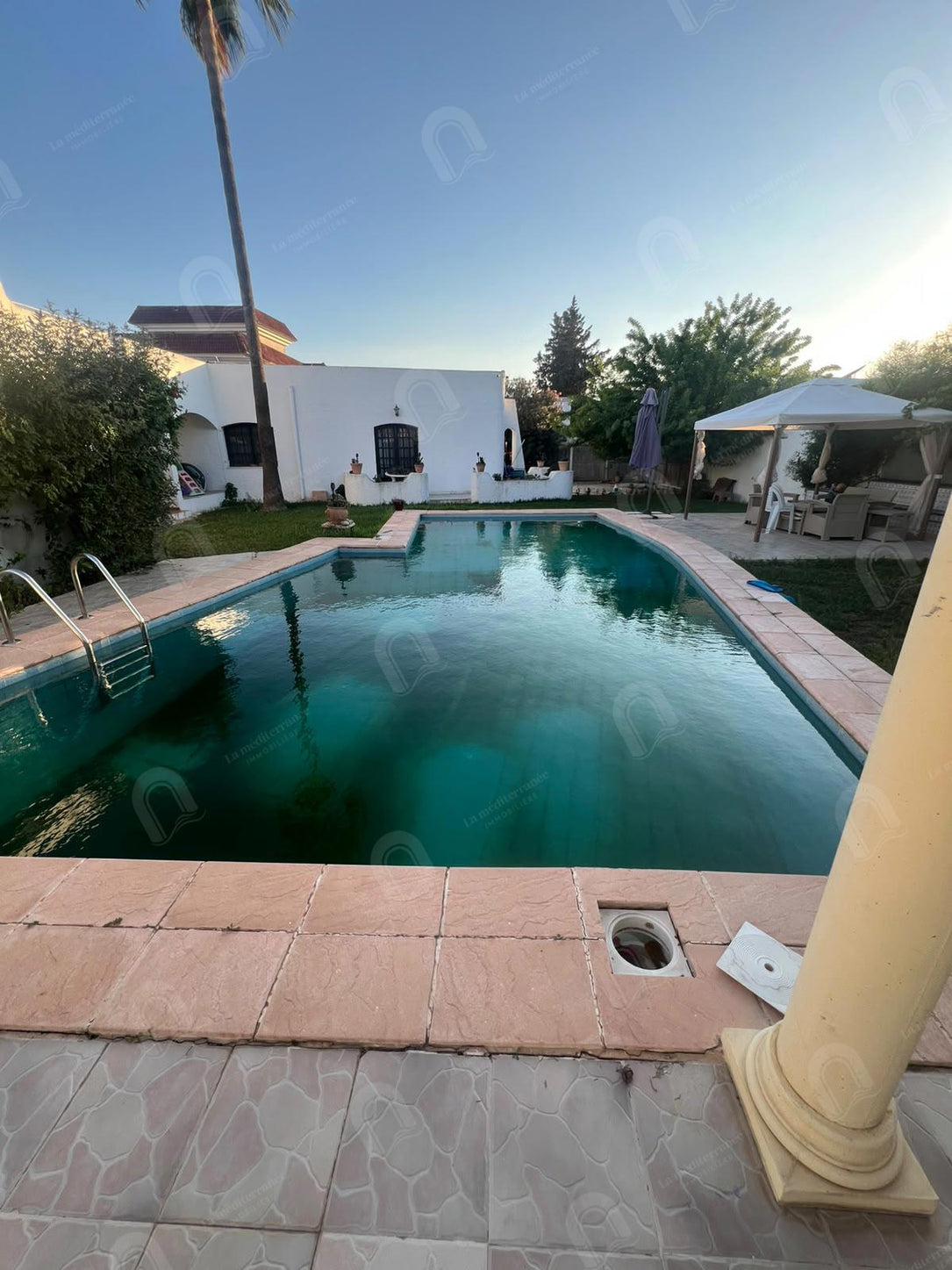 Villa à vendre à la soukra