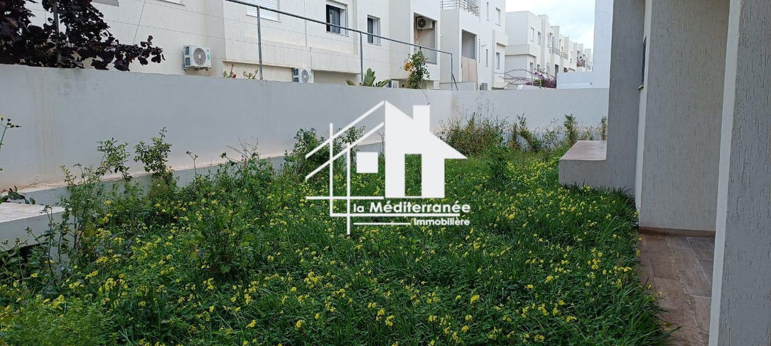 A louer appartement S+3 avec jardin à Chotrana 1