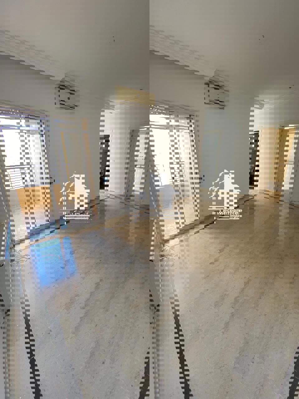 À vendre Appartement S+2 à manouba