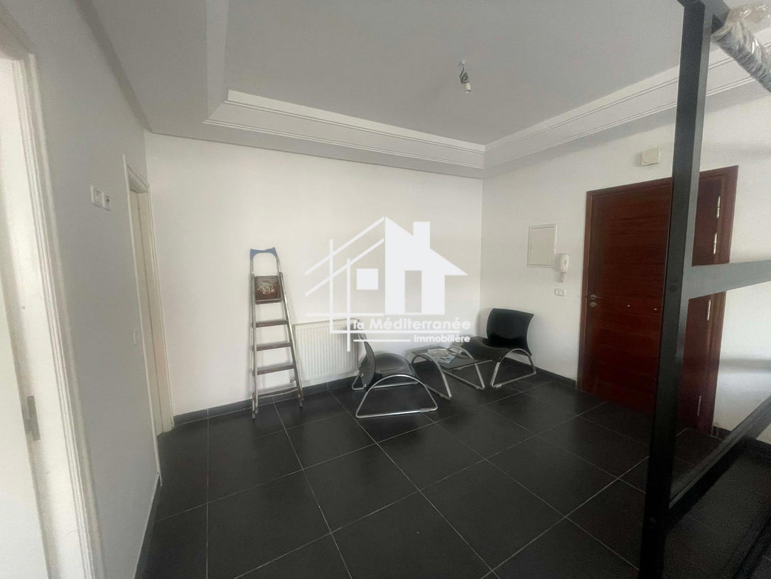 Bureau s+1 à Ezzahra ville