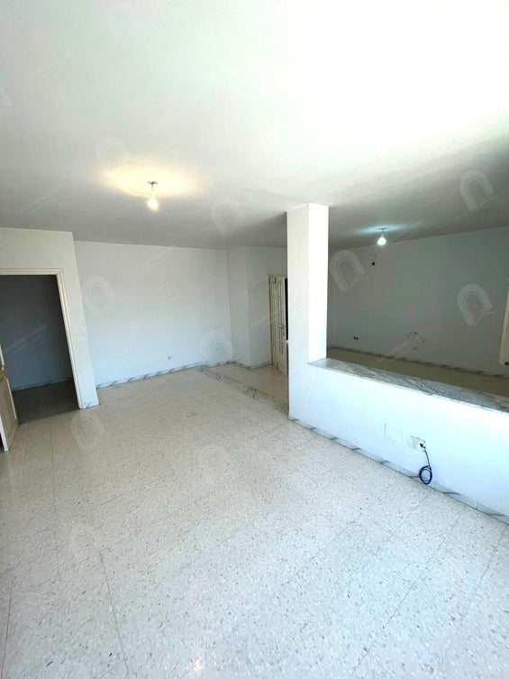 A louer étage de villa s+3 20 à cité haras bardo