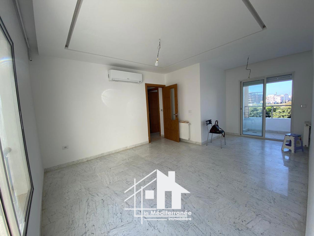 Appartement S+2 a Ain Zaghouan Nord