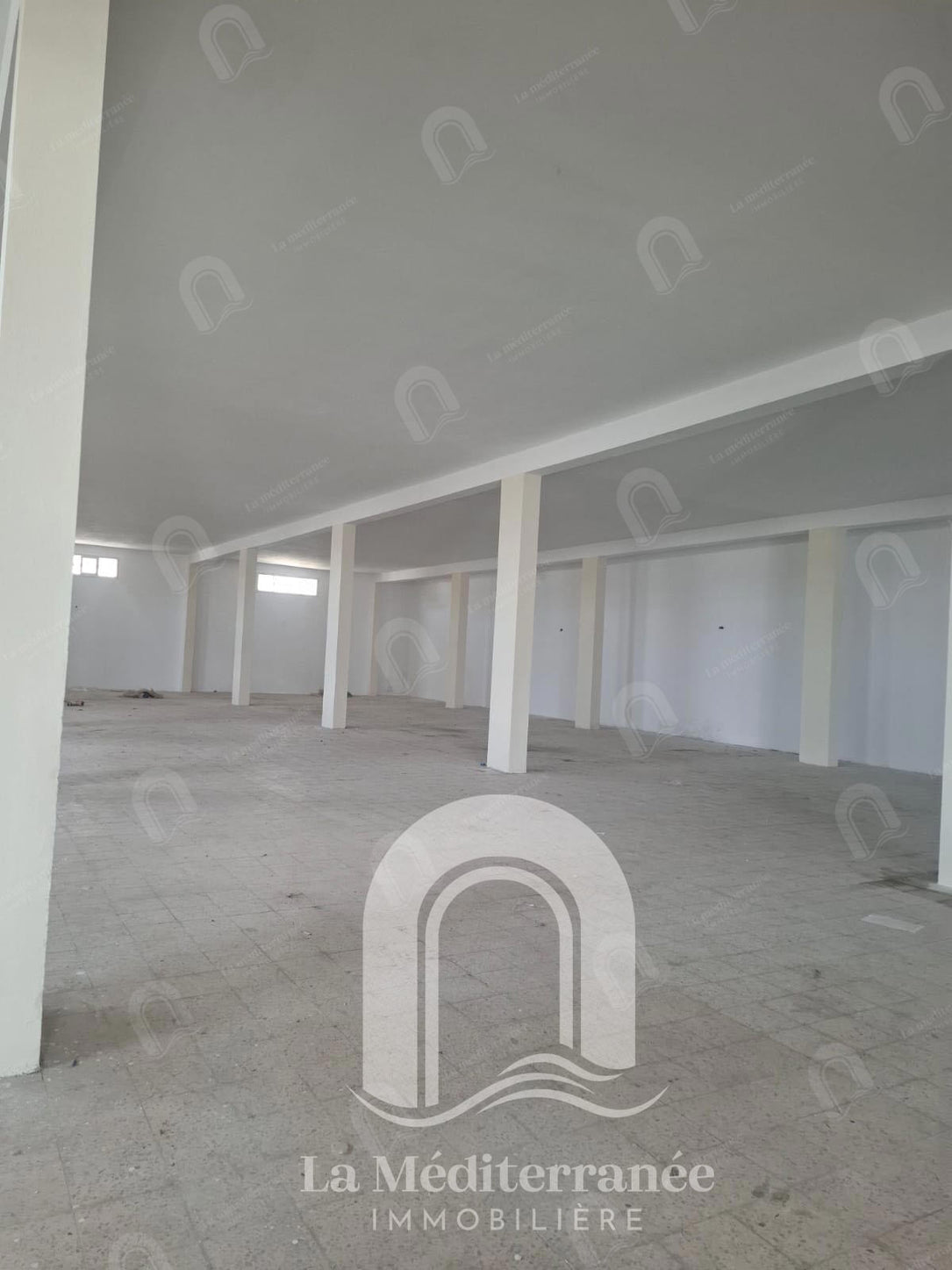 Espace industriel à Naacen