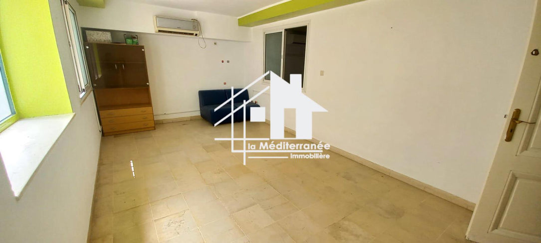 A vendre bureau H+5 à Khair-Eddine pacha
