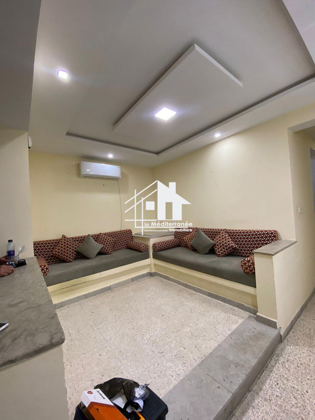 A louer étage de villa S+3 à Ksar Said
