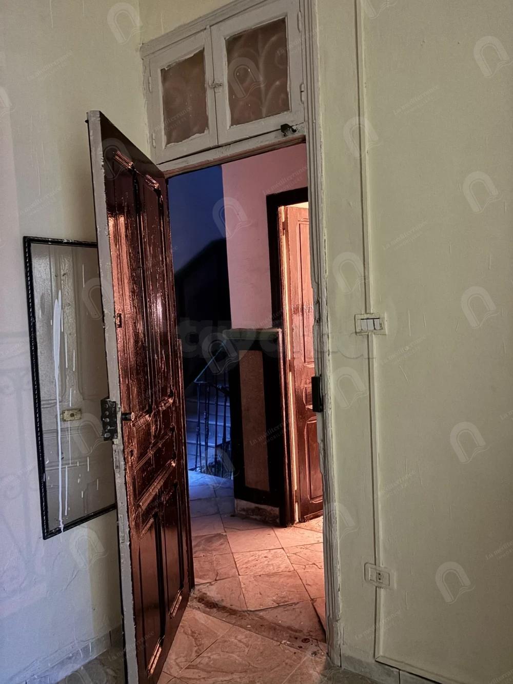 A vendre appartement s1 au centre ville, Tunis