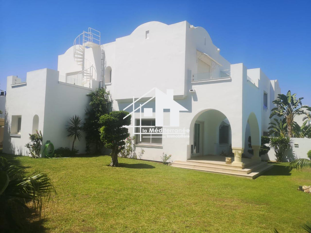 Villa s+4 a Gammarth