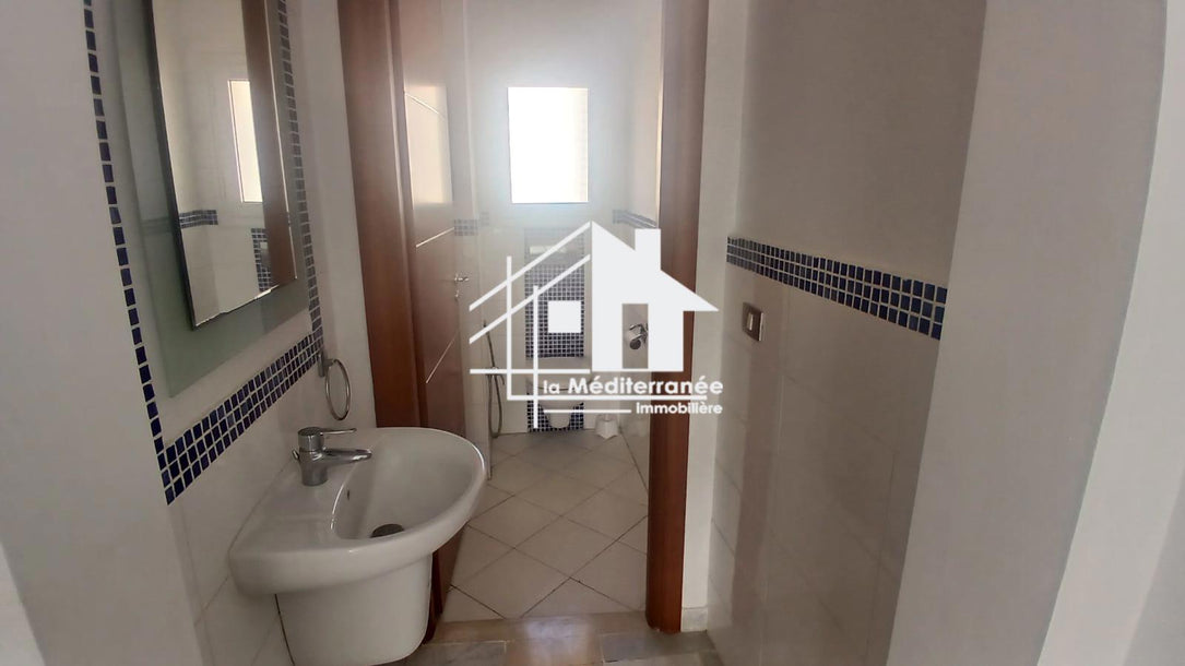 A louer un appartement S+2 aux jardins de carthage