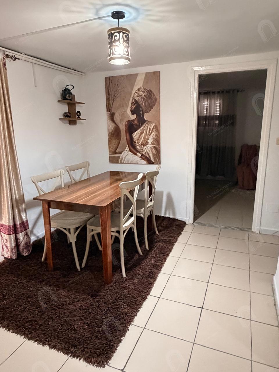 À louer un appartement S+3 meublé au rdc