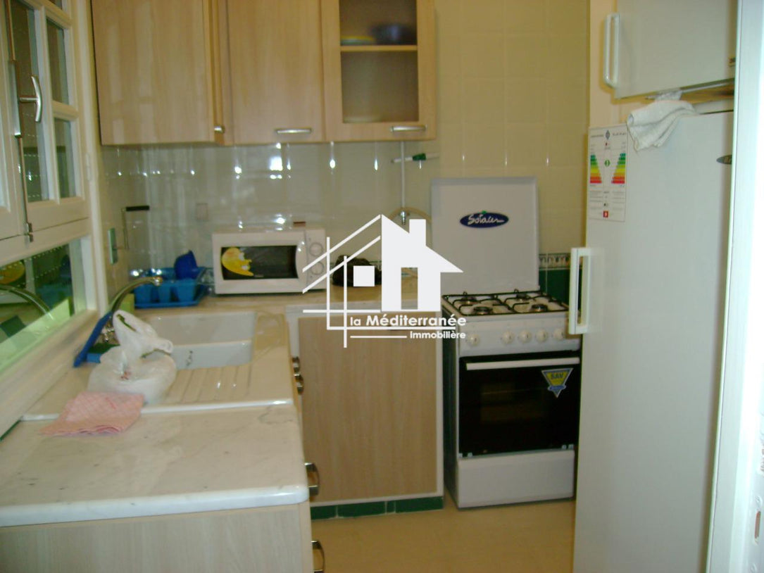 a louer un appartement s+1 meublé a ennassr