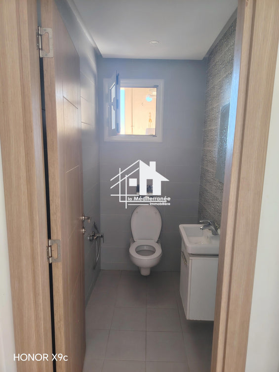 A vendre s+2 a jardin d'el menzah 2