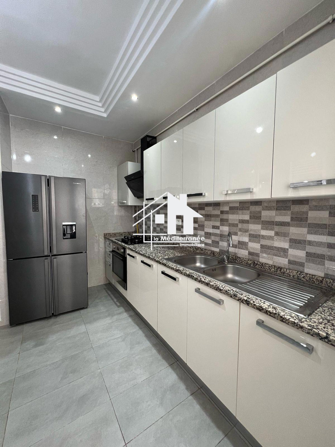 A vendre appartement s3 hst à Manouba