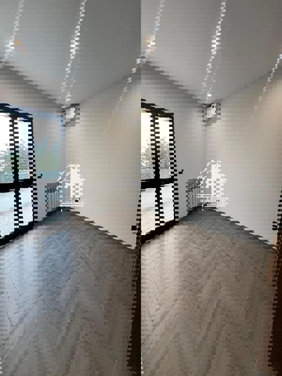 A vendre un superbe S+1 à Chotrana 1