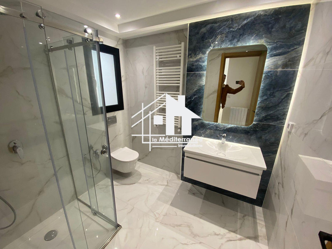 Appartement S+3 aux jardins de carthage