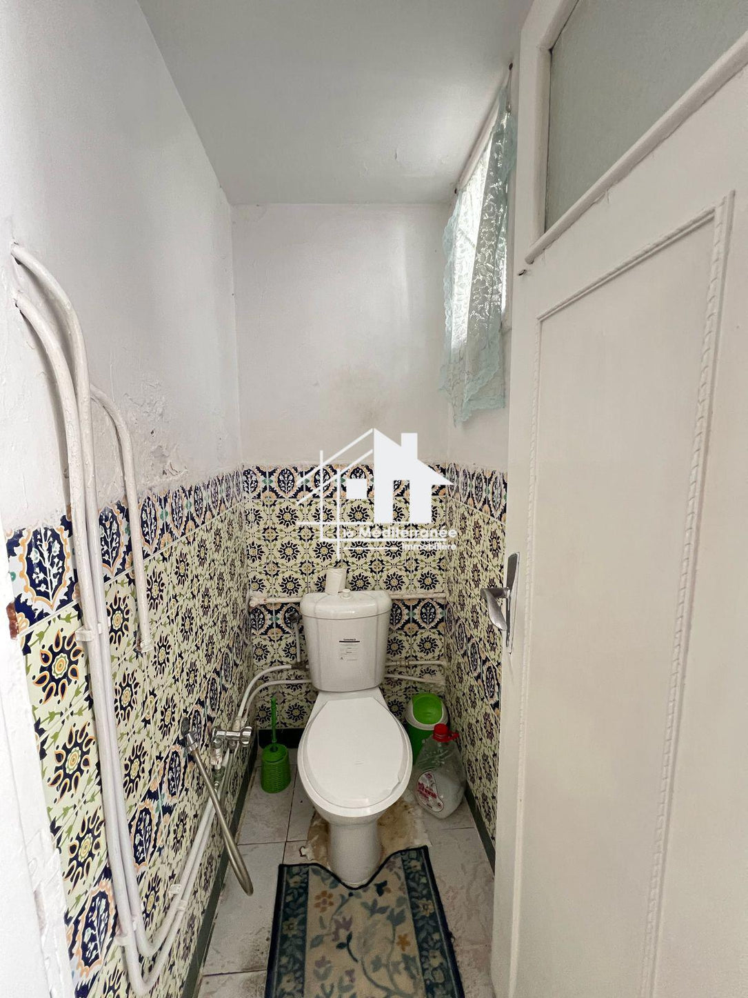 À vendre villa avec deux appartements,studio et jardin à saint clément bardo