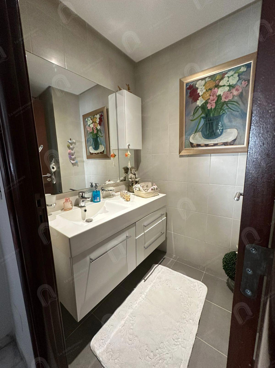 Appartement s+4 aux les berges du lac 2