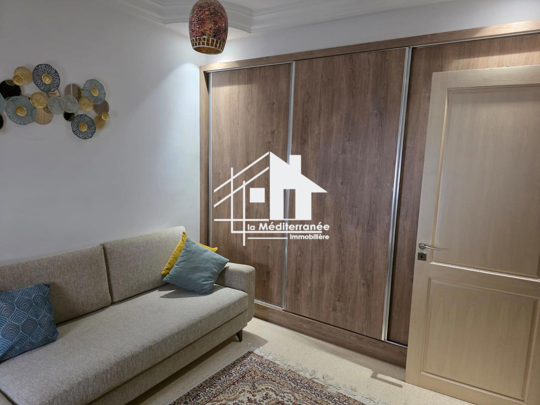 A vendre appartement S+3 à Cité El Waha à El Agba