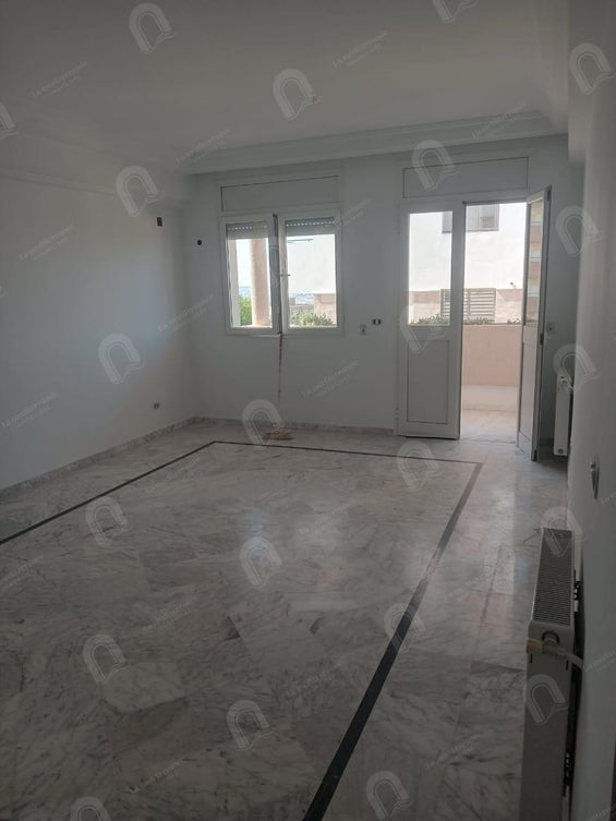 à louer un appartement s+3 aux jardins d'el menzah 2