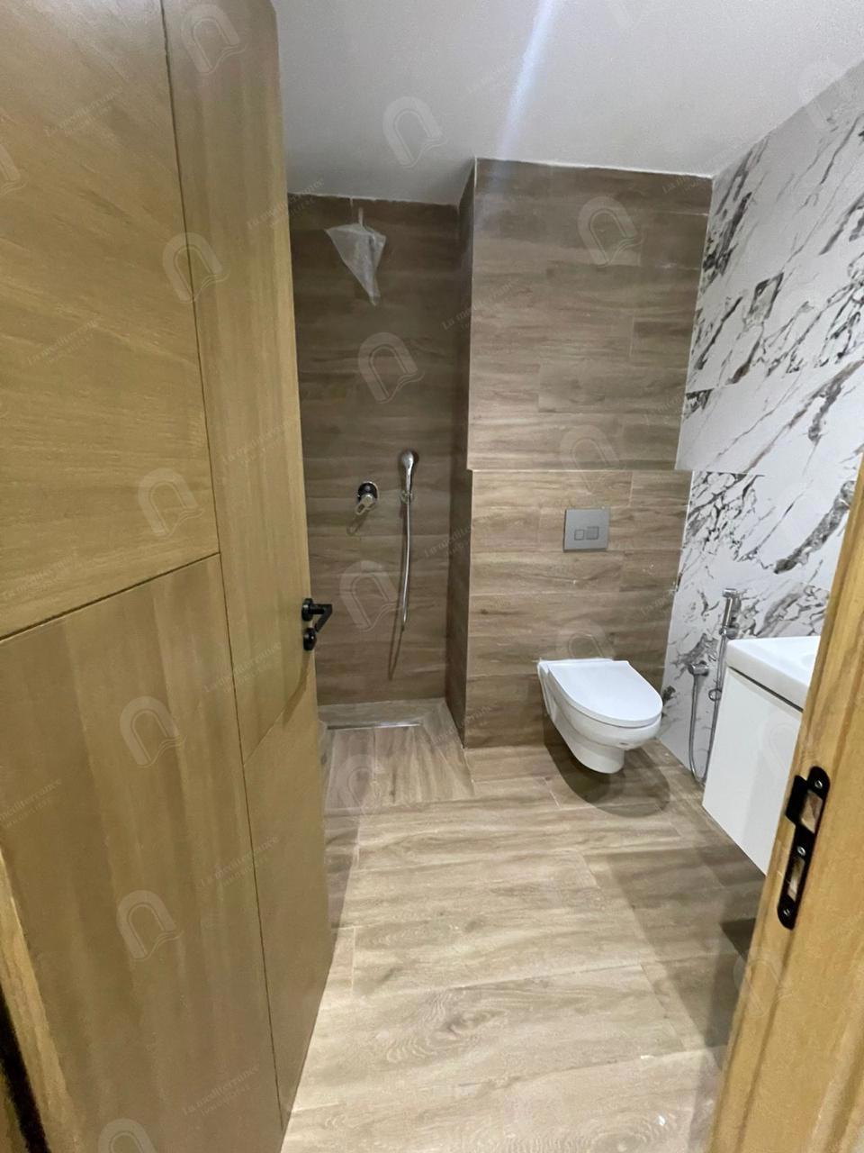 A louer un appartement s+2 à jardin d'el menzah 2