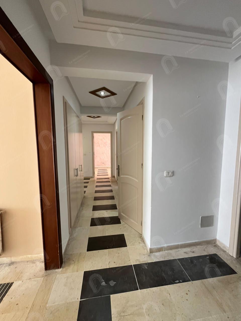 A louer un Appartement S+3