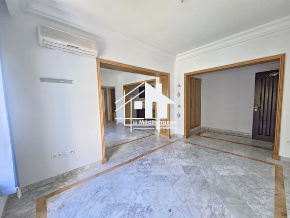 Appartement S+1 au Lac 2