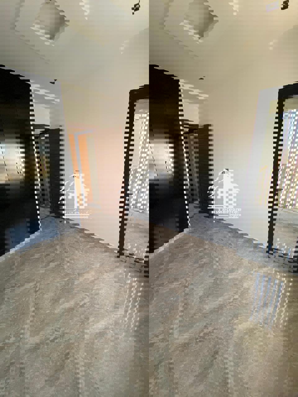 A louer appartement S+1 haut standing au bardo