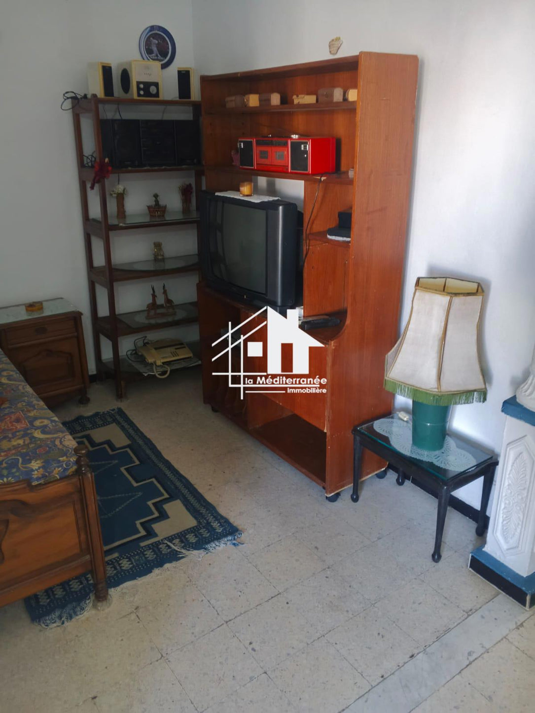 A louer étage de villa S+1 meublé au bardo