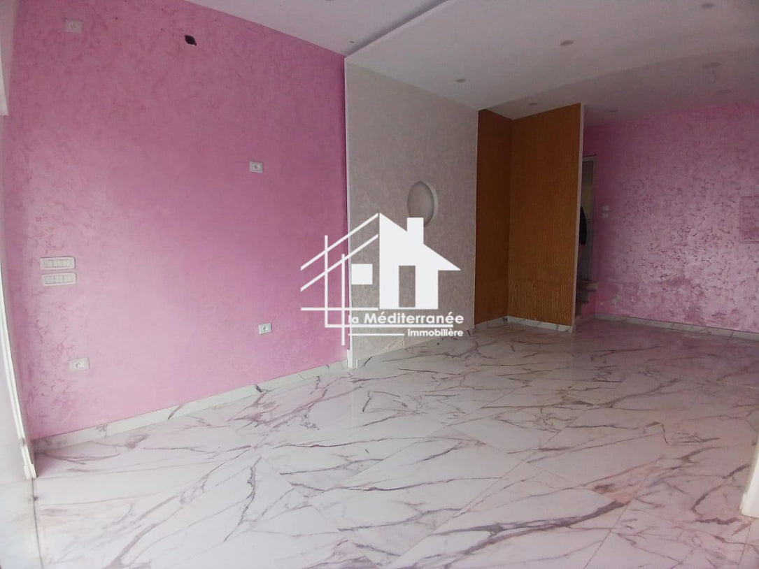 A louer un local commercial à la Marsa plage