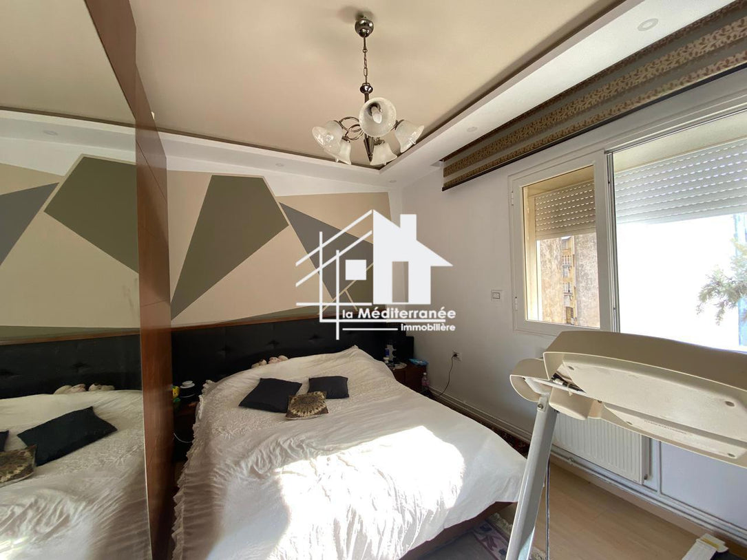 Appartement S+3 à vendre à El Menzah 9B