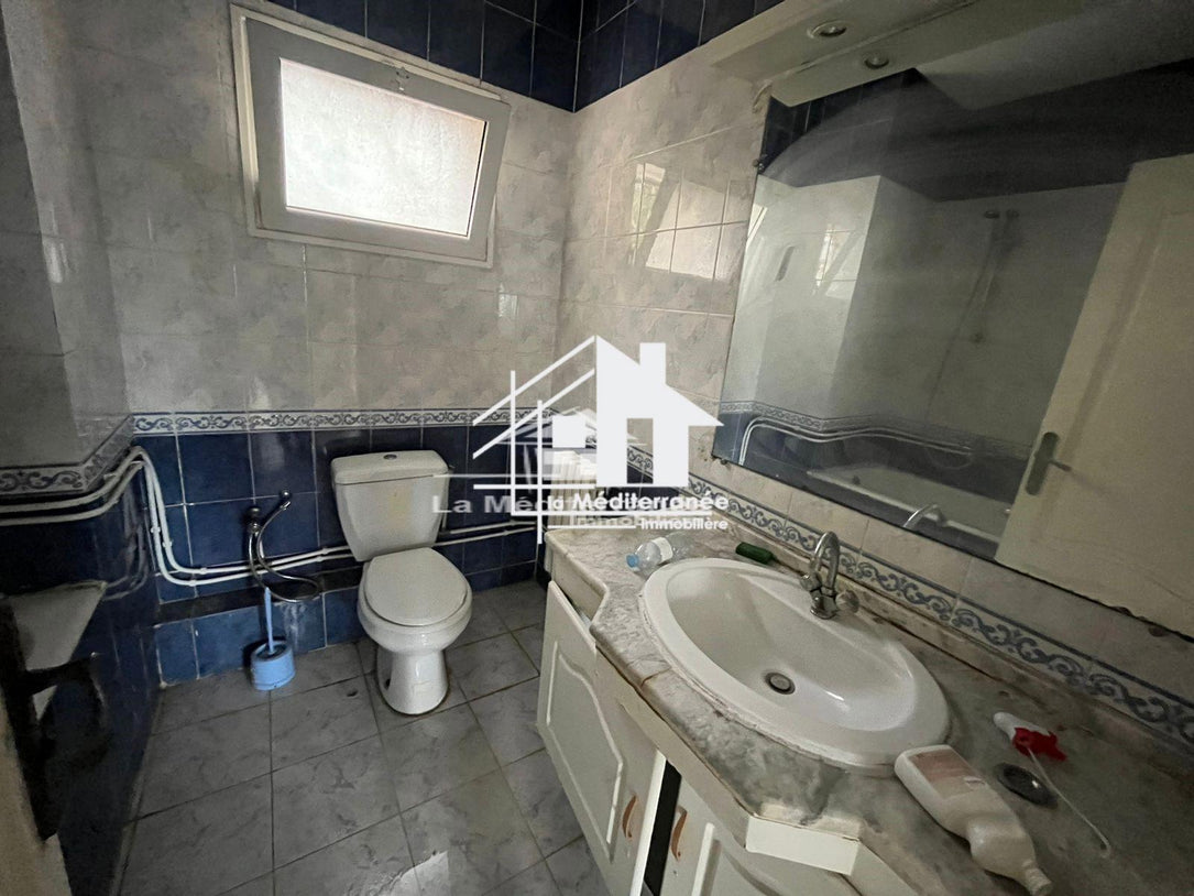 À louer Appartement S+3 au bardo