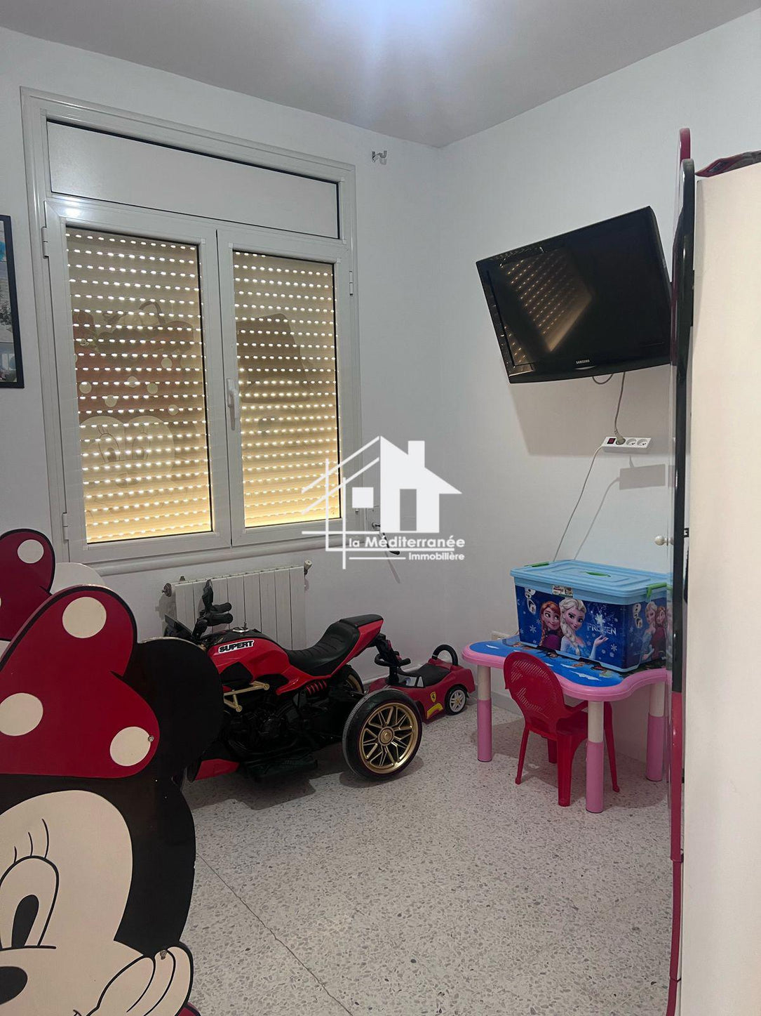 À vendre Appartement S+3 à manouba
