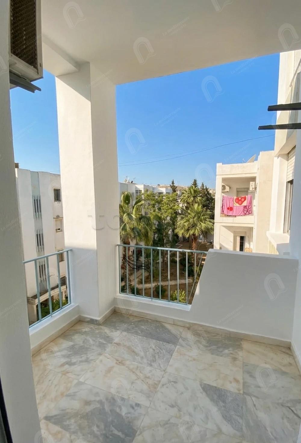 A louer un appartement s+3 à manar 2