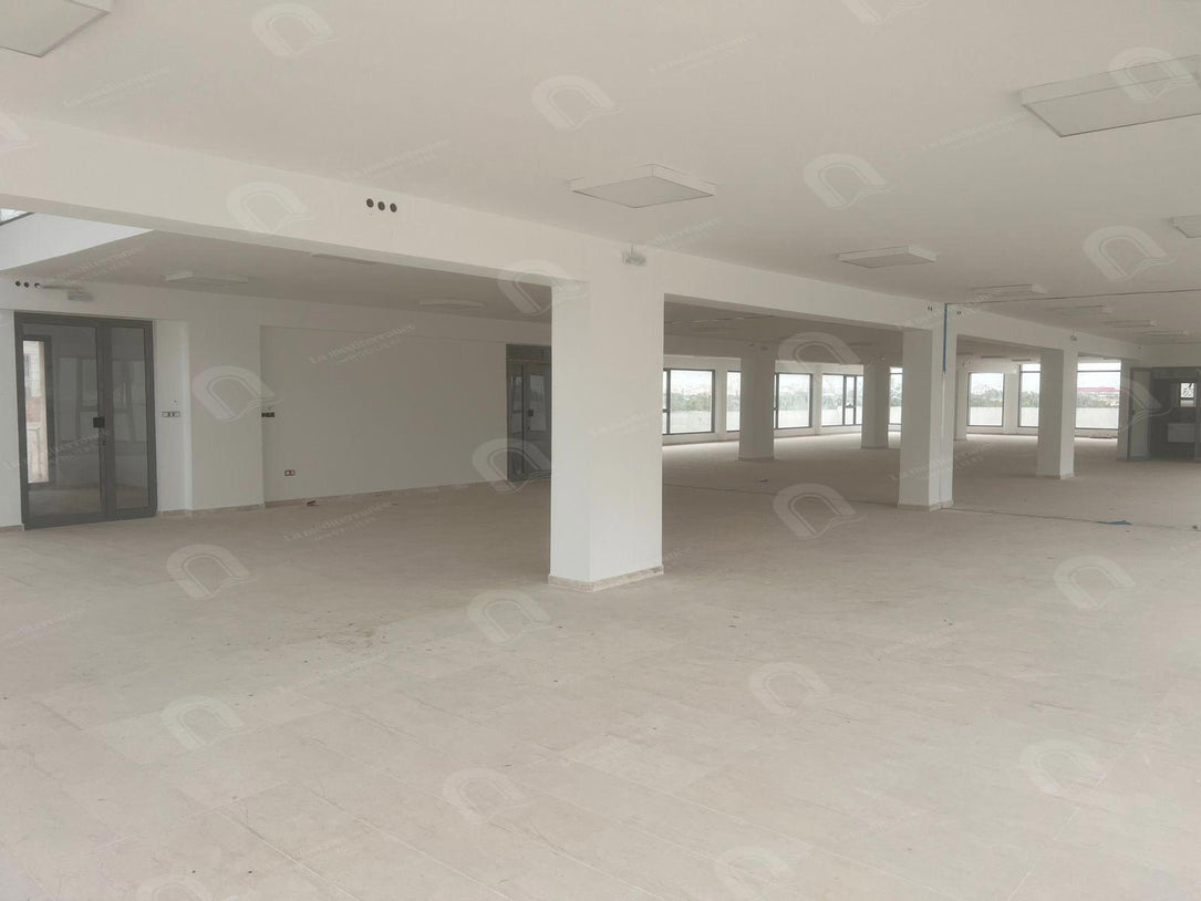 immeuble à louer au lac 3