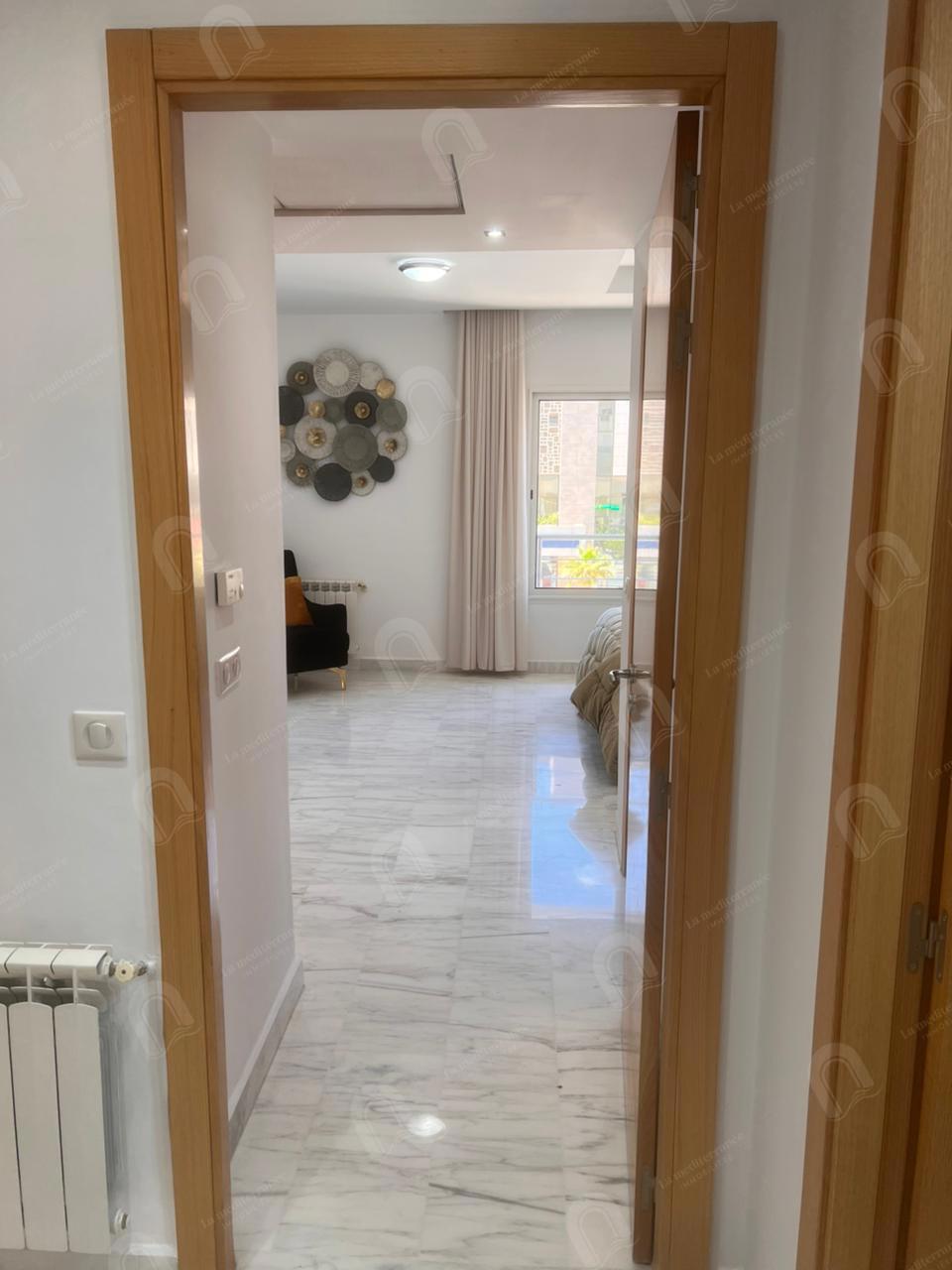 Appartement S+3 aux berges