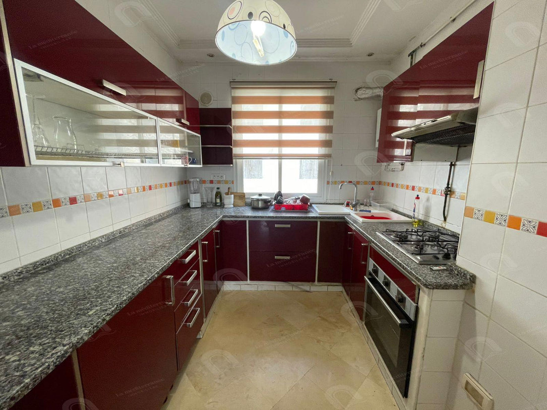 A louer appartement s+3 meublé au belvedere