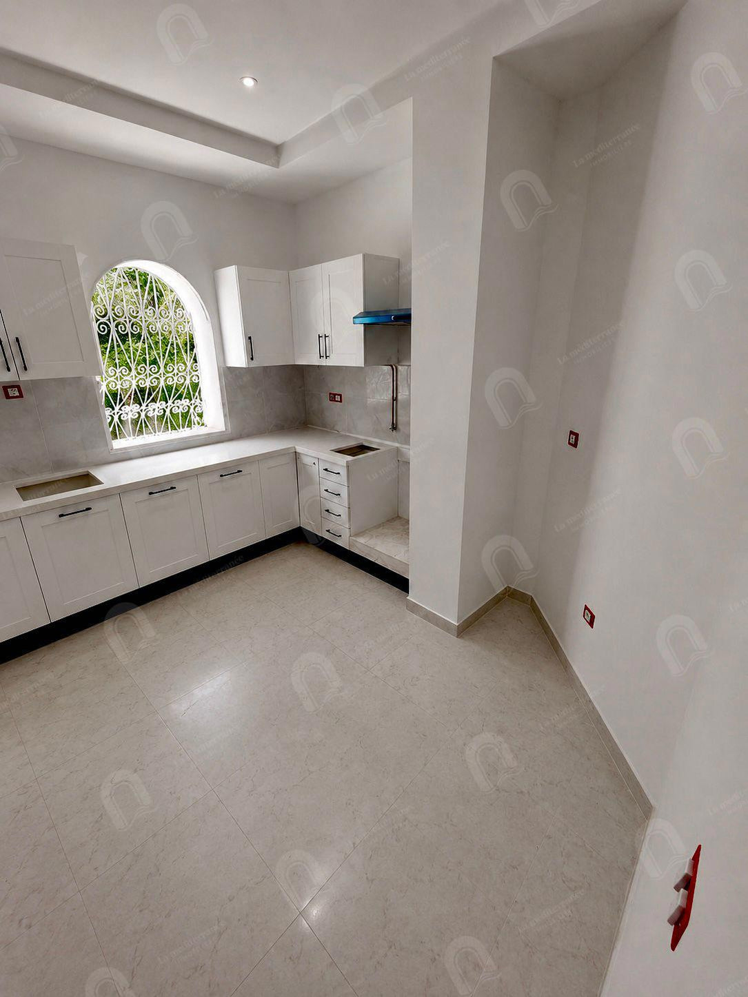 A louer étage de villa S+3 hst au brdo