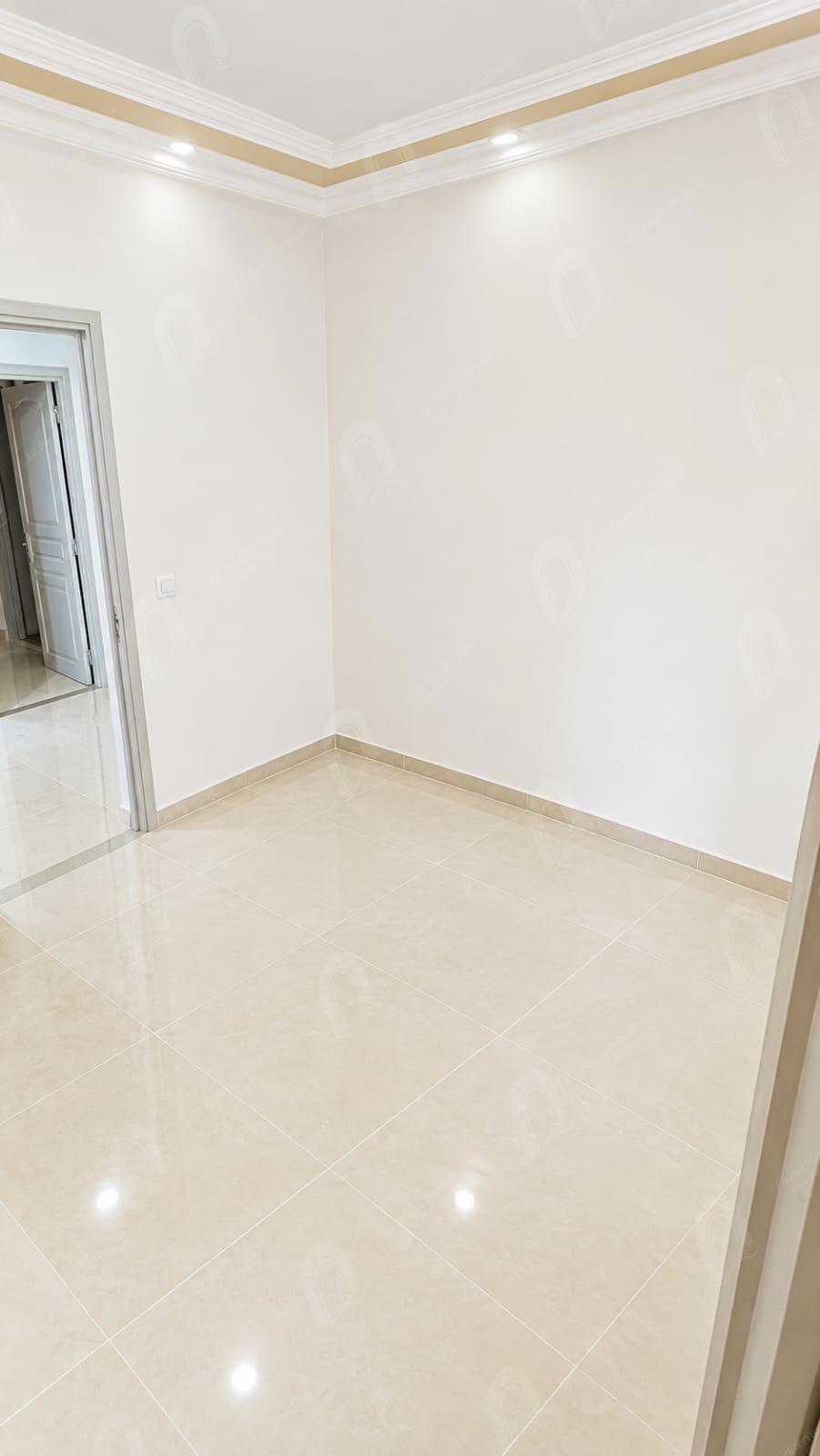 A louer un appartement S+2 à khaznadar