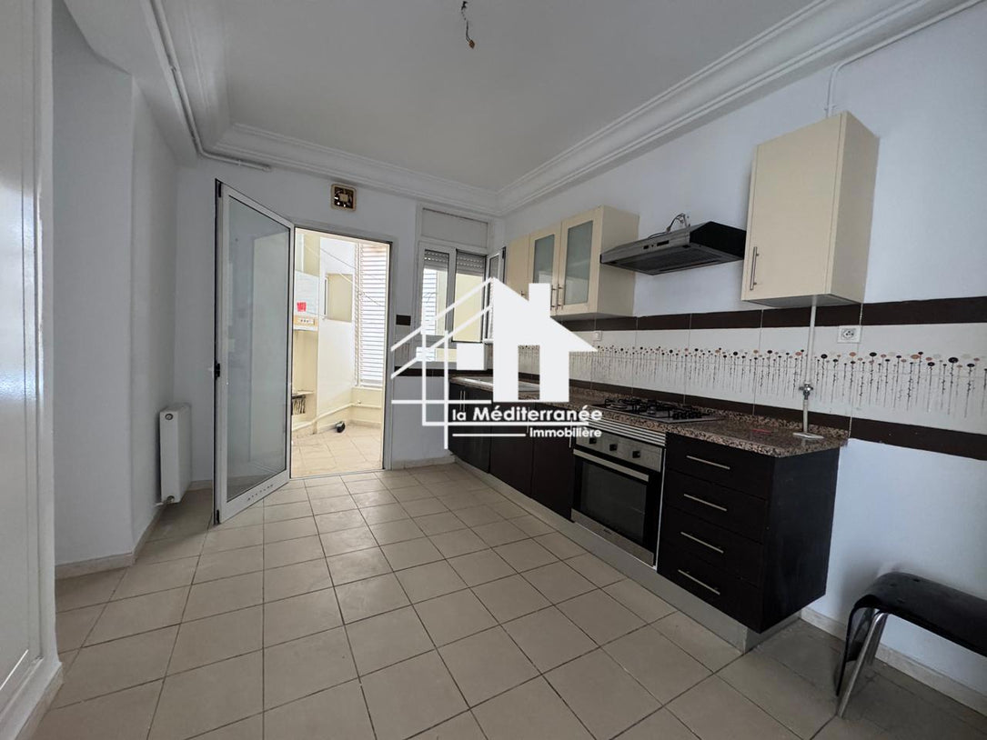 Appartement S+2 aux lac 2