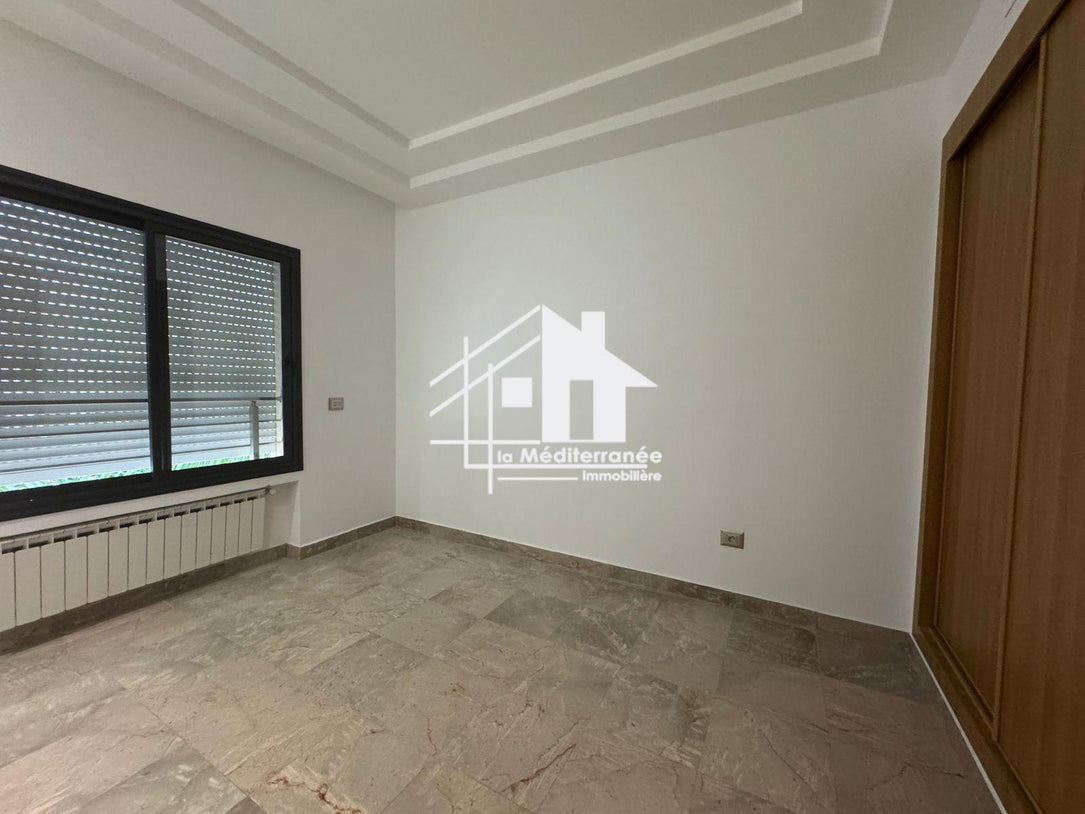 Appartement S+3 aux jardins de carthage