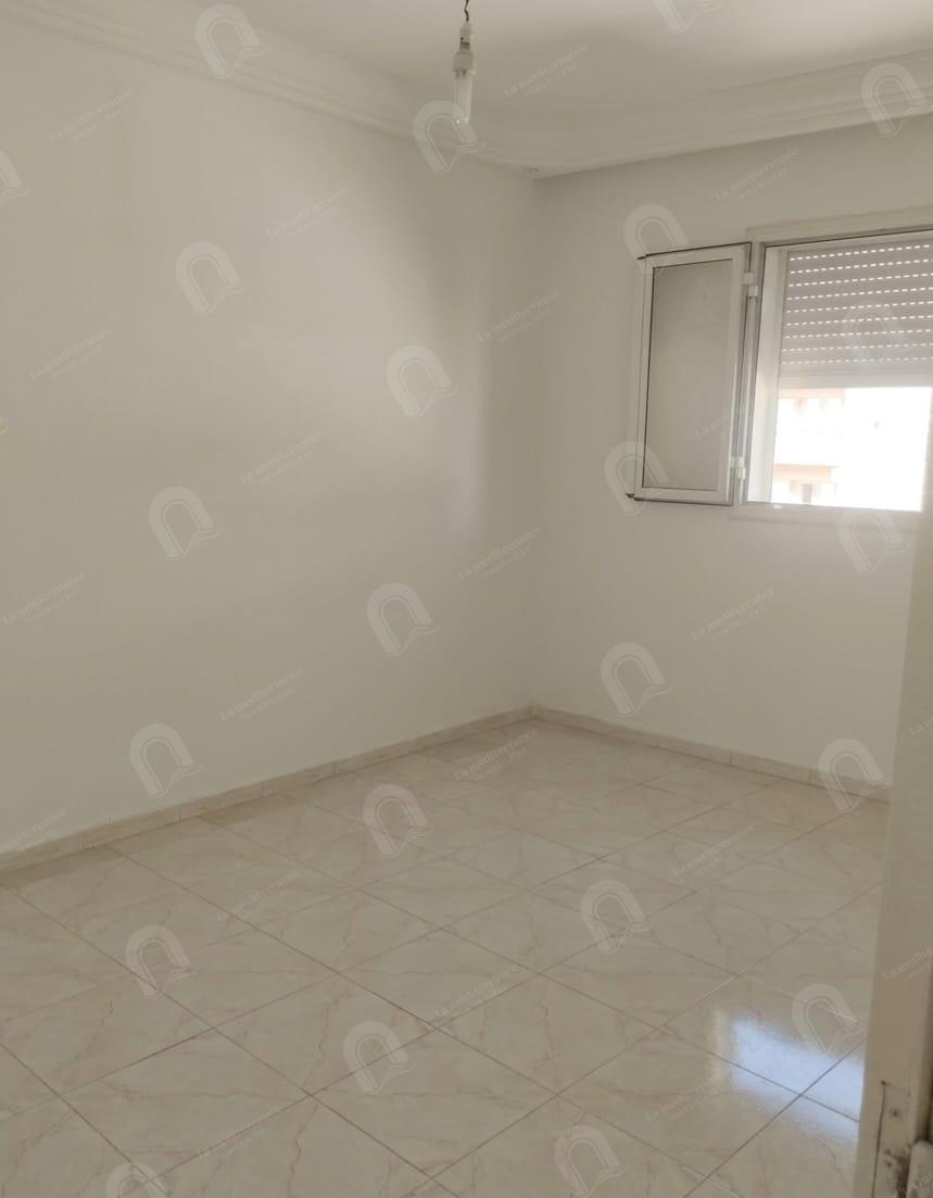 A louer étage de villa S+3 à cité skik bardo