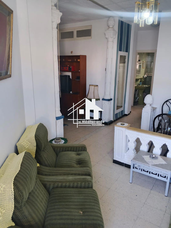 A louer étage de villa S+1 meublé au bardo