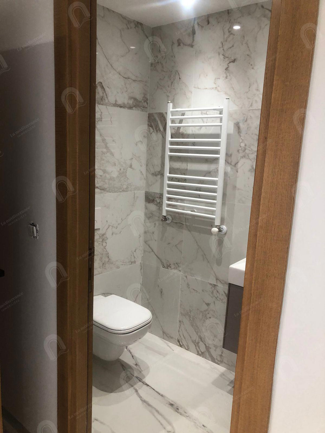 A louer un appartement s+1 à jardin d'el menzah2