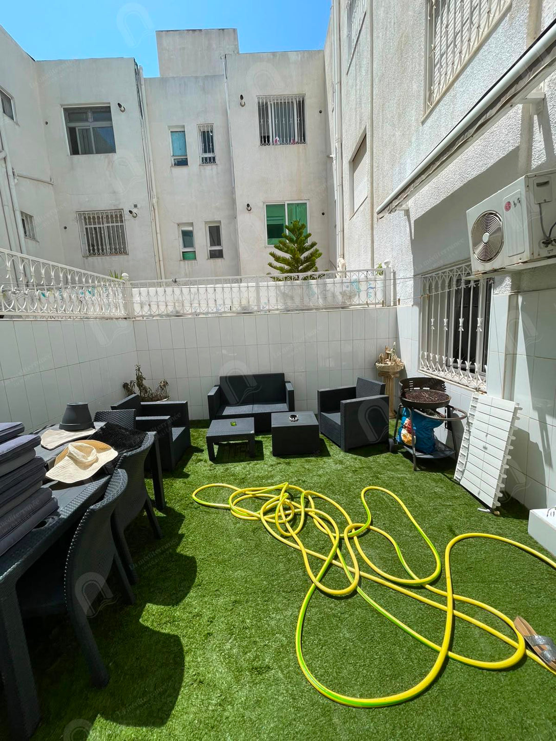 A vendre un appartement S+3 hst au bardo hedi chaker