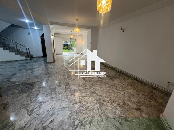 un duplex a louer aux berges de lac1
