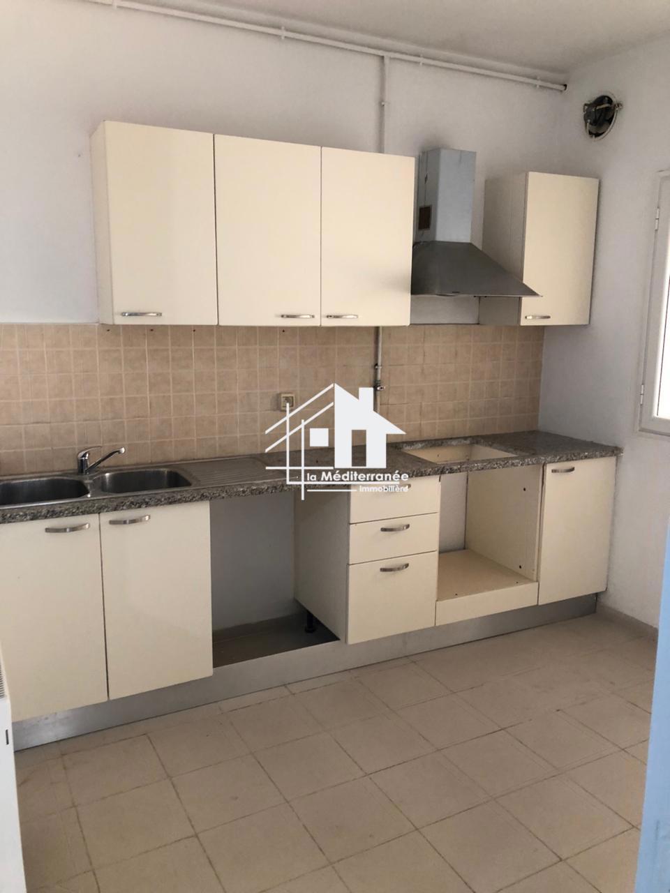 A louer un appartement s+2 à jardin d'el menzah 2