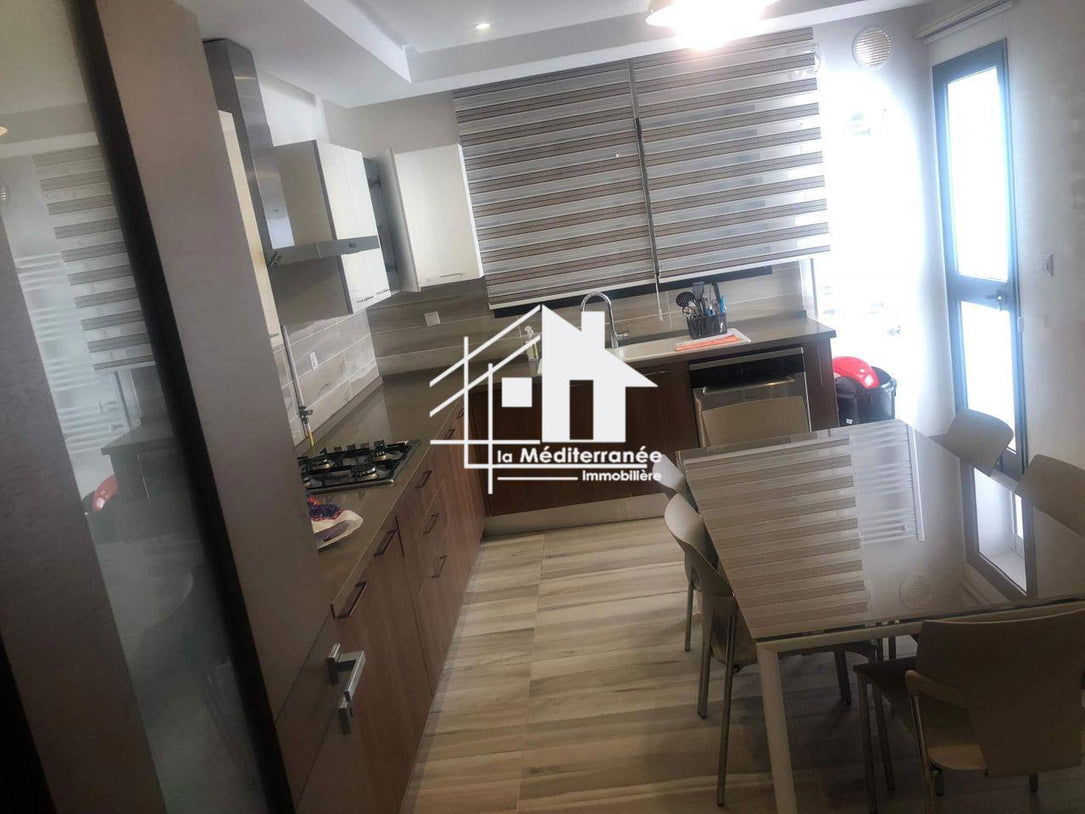 A vendre S+2 a la Soukra