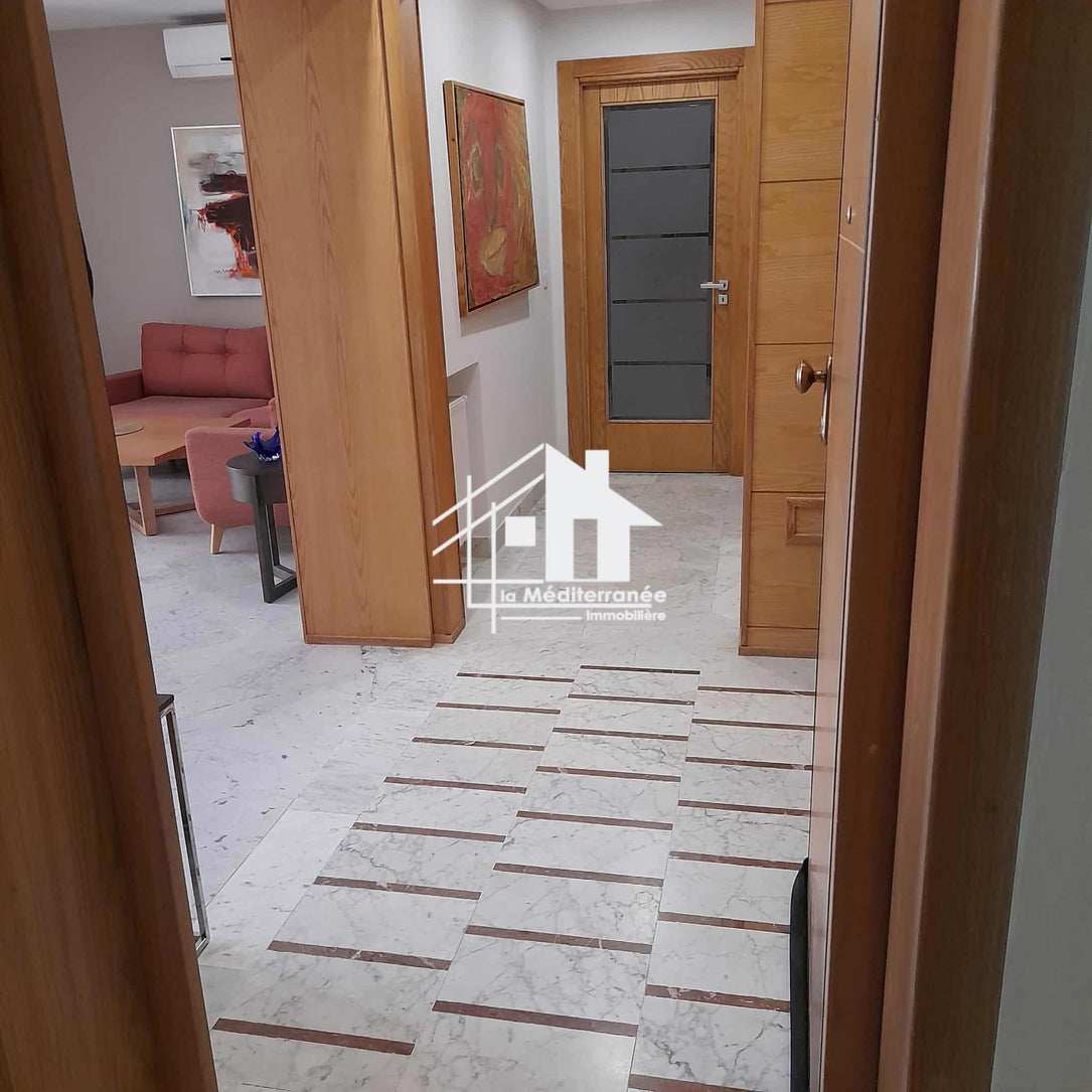 A vendre un appartement S+3 aux Jardin de Carthage
